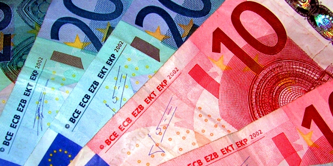 Evro se ustalio u odnosu na dolar